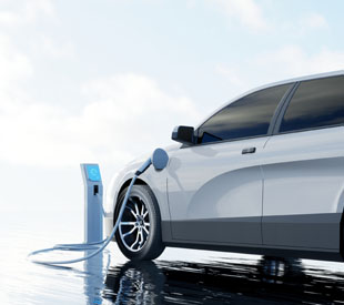 Reshaping Mobility: Key Trends in the Middle East Electric Vehicle Market